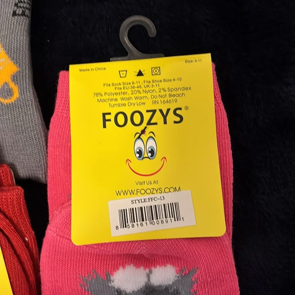 9 Pairs of Foozys Funny Socks size 9-11